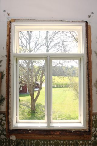 Kartano sai arvonsa mukaiset ikkunat