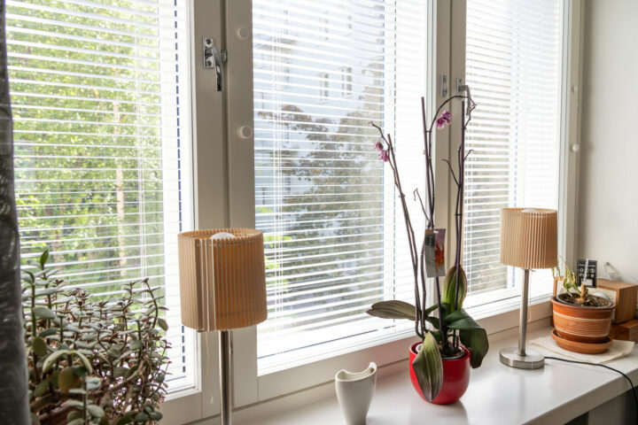 Vetoisuus vähentyi ja äänieristys parani ikkunaremontilla